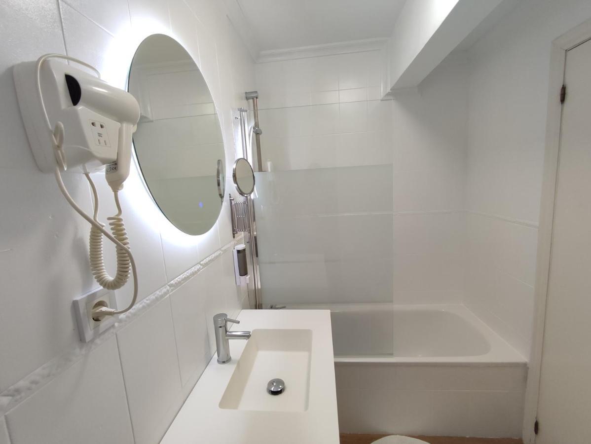 Hostal Lucy 산탄데르 외부 사진