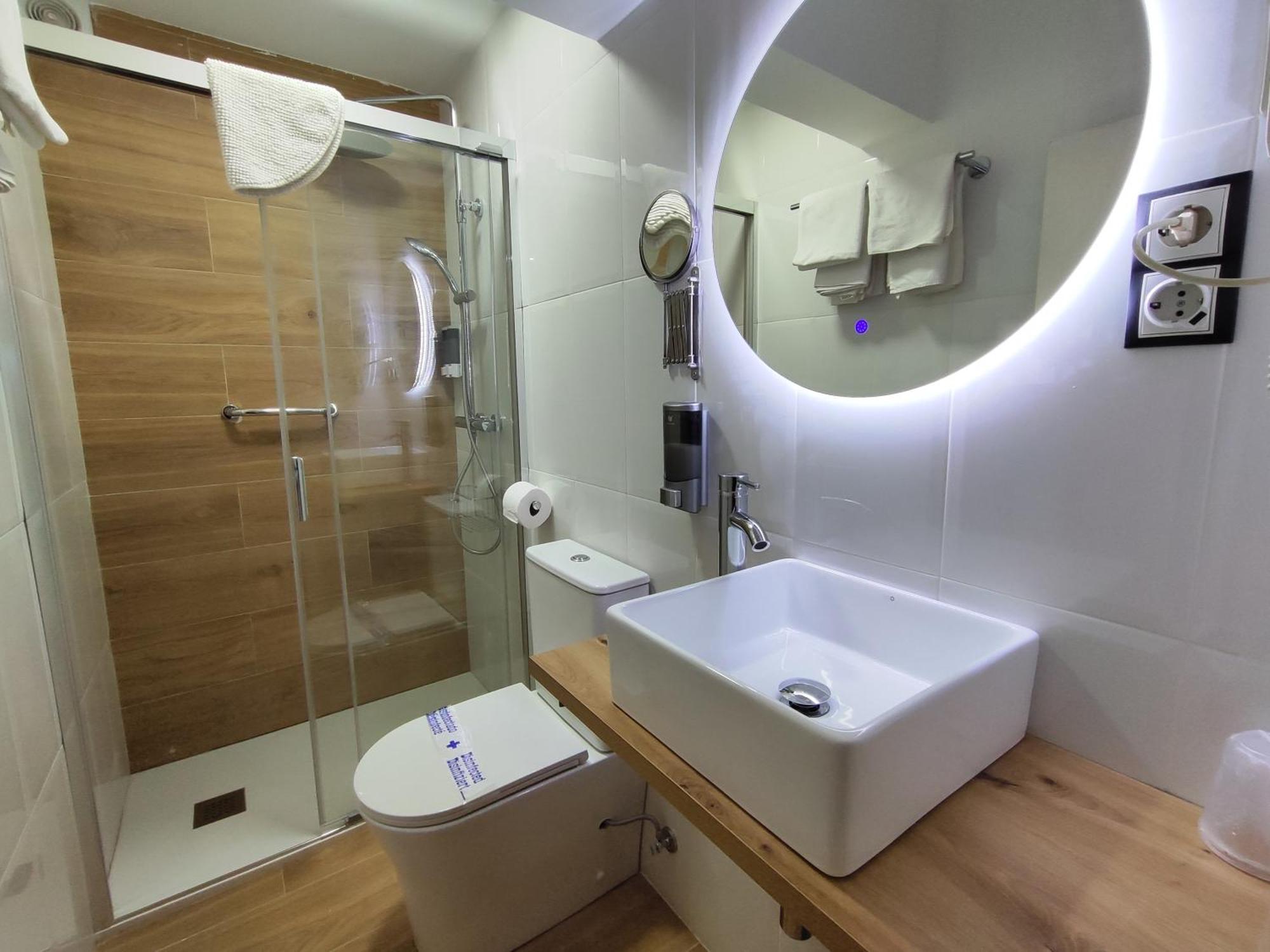 Hostal Lucy 산탄데르 외부 사진
